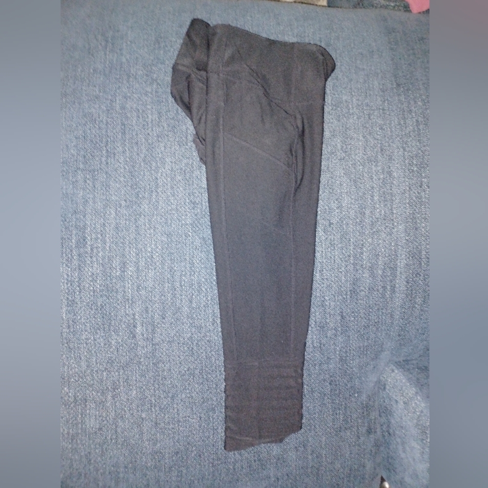 Mondetta Jet Black Performance Leggings - Picture 2 of 3